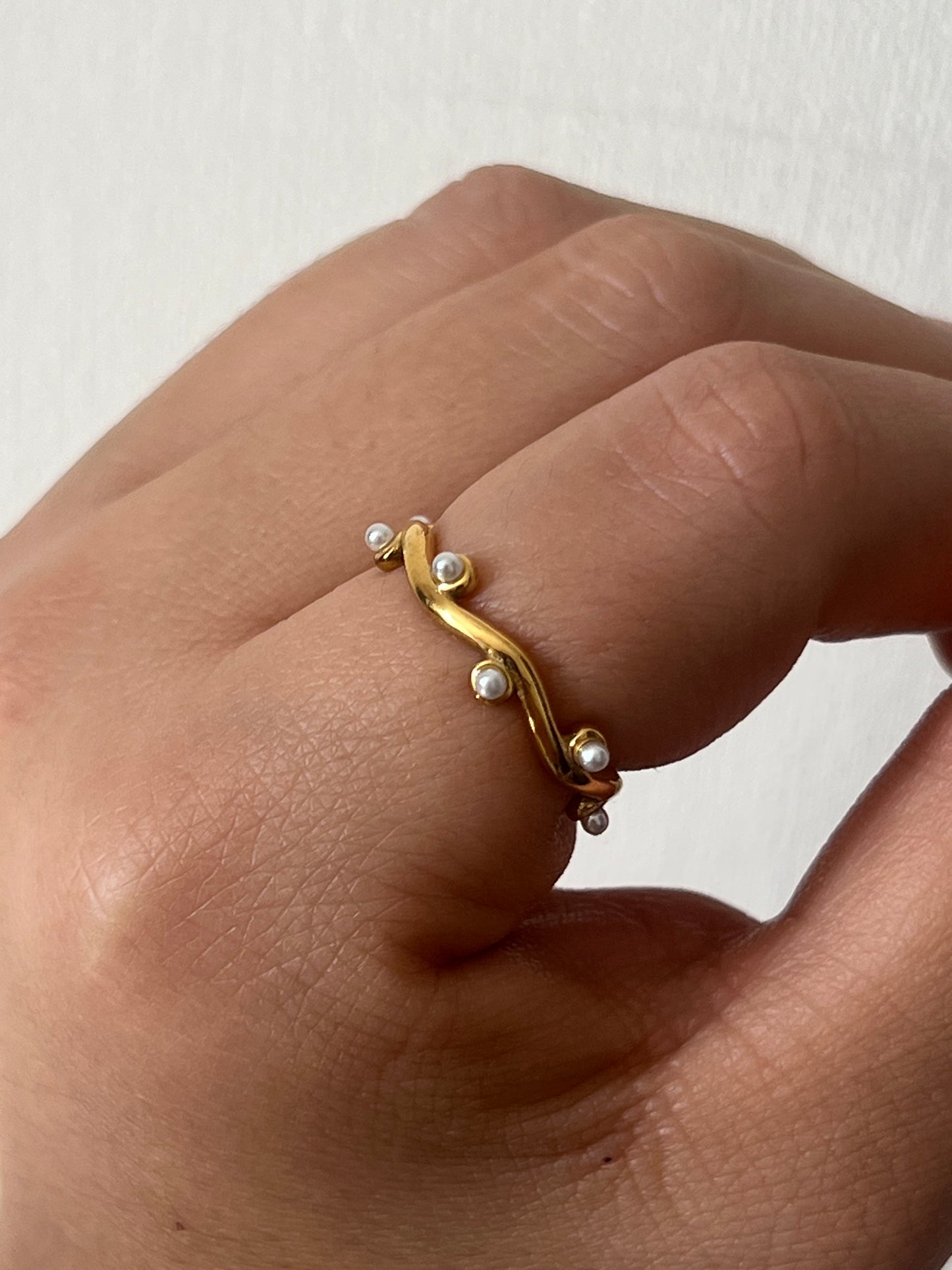 Anillo ajustable perlitas