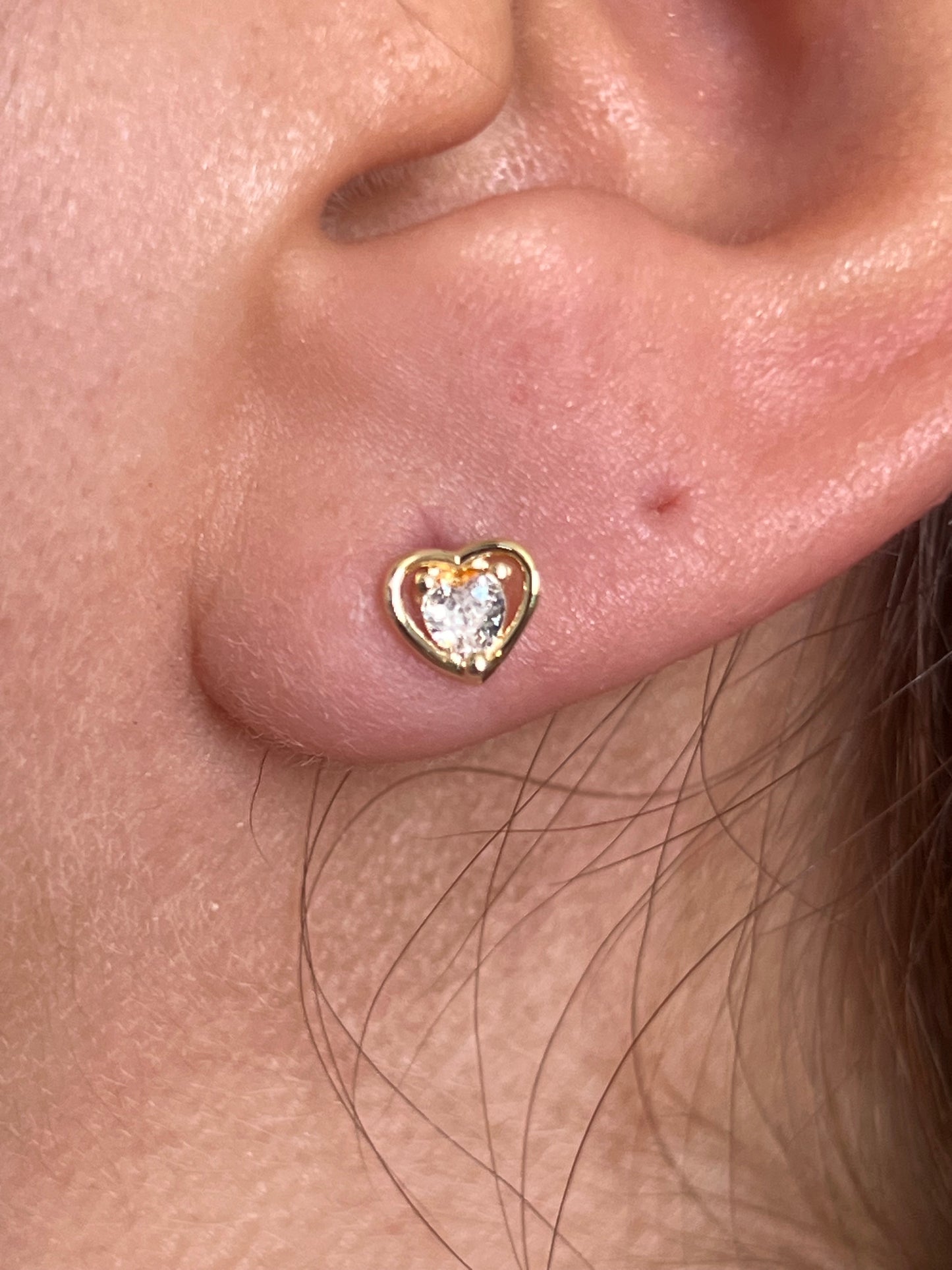 Aros mini corazón cristal