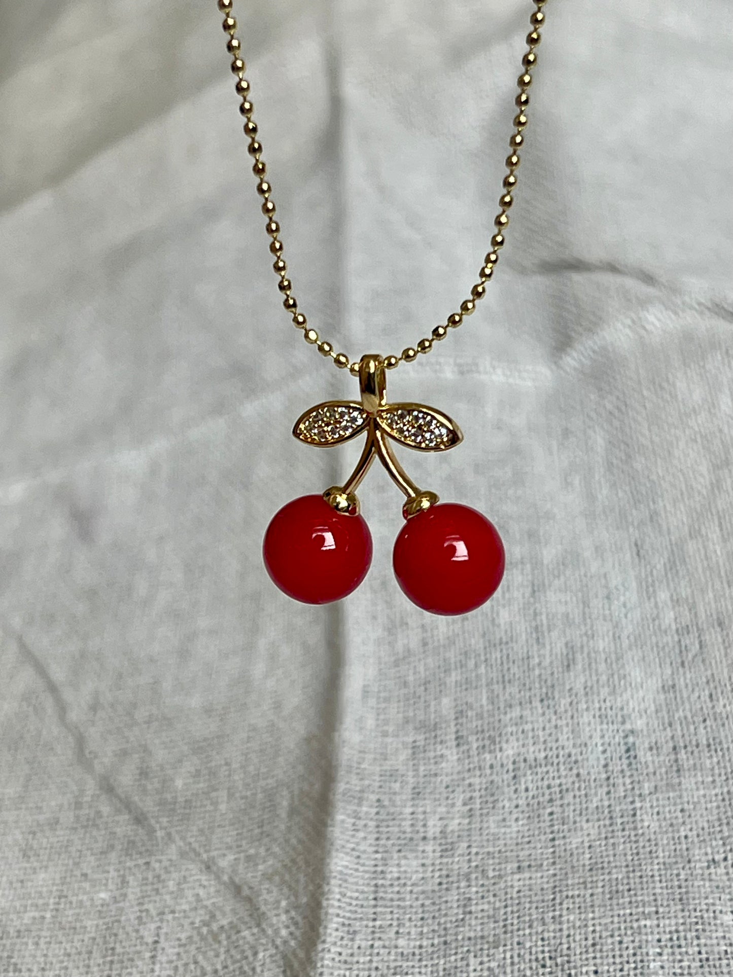 Collar Cherry