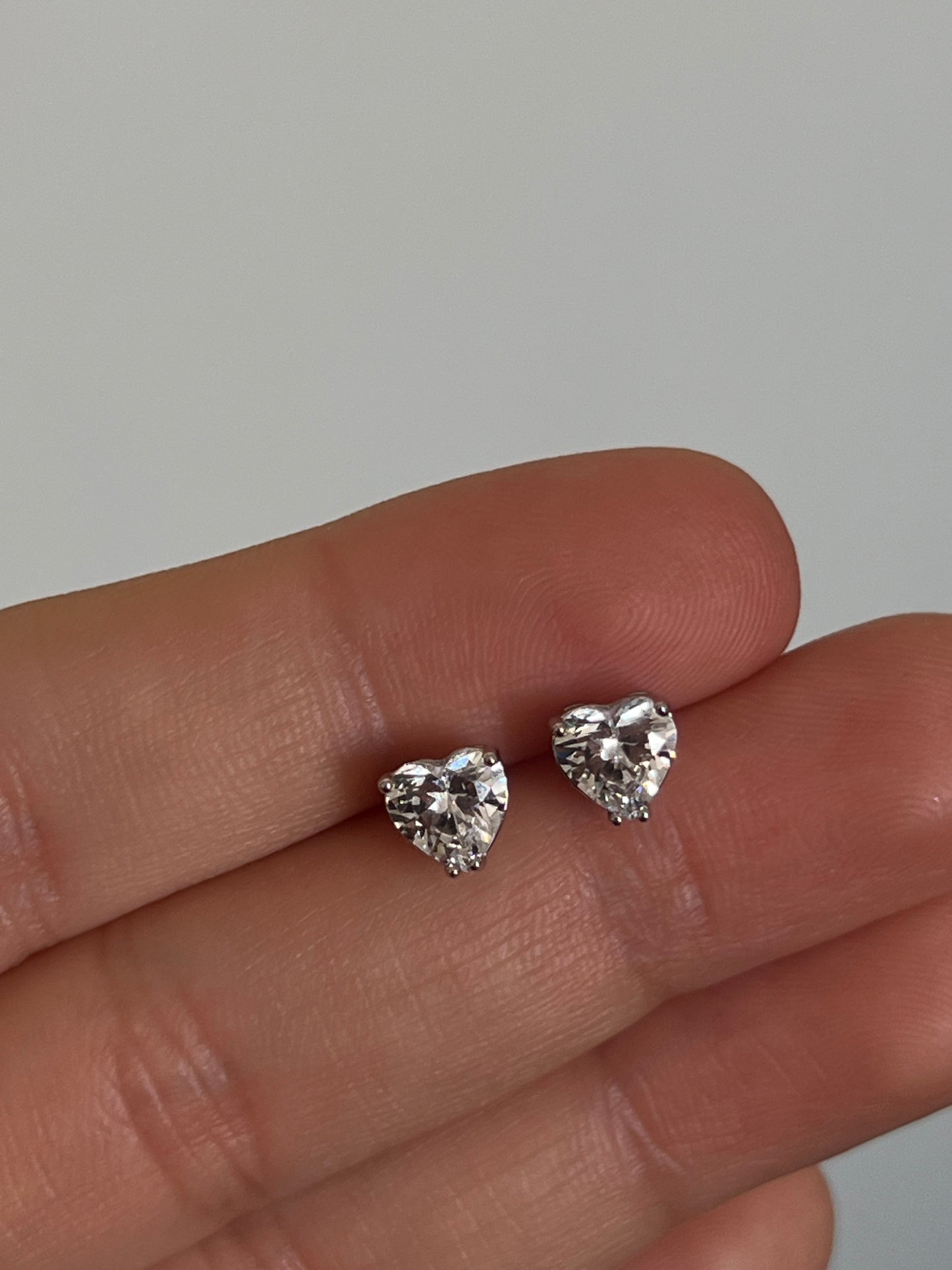 Aros corazón plateado