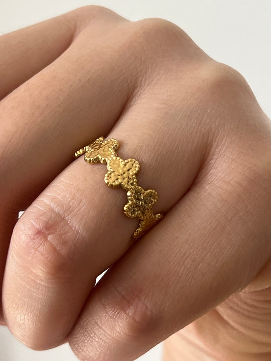 Anillo ajustable Trébol